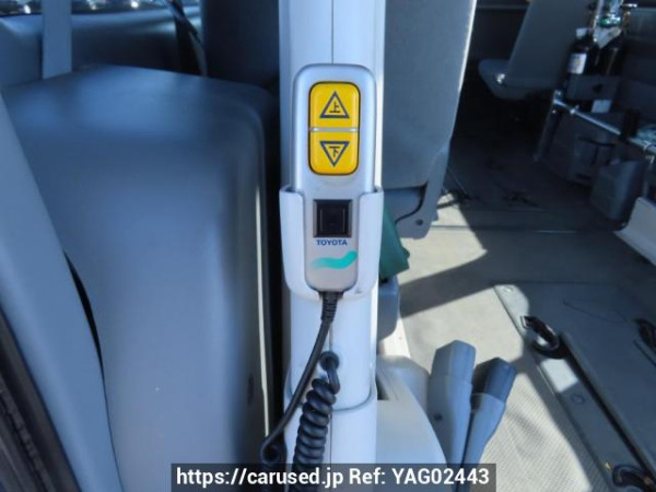Used 2005 AT toyota hiace-van TRH200V Image[11]