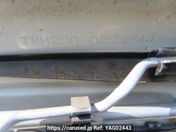 Used 2005 AT toyota hiace-van TRH200V Image[16]