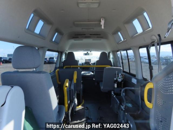 Used 2005 AT toyota hiace-van TRH200V Image[28]