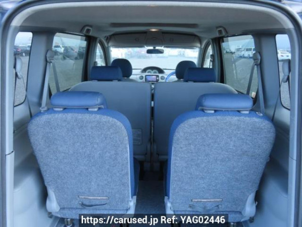 Used 2003 AT toyota sienta NCP81G Image[9]