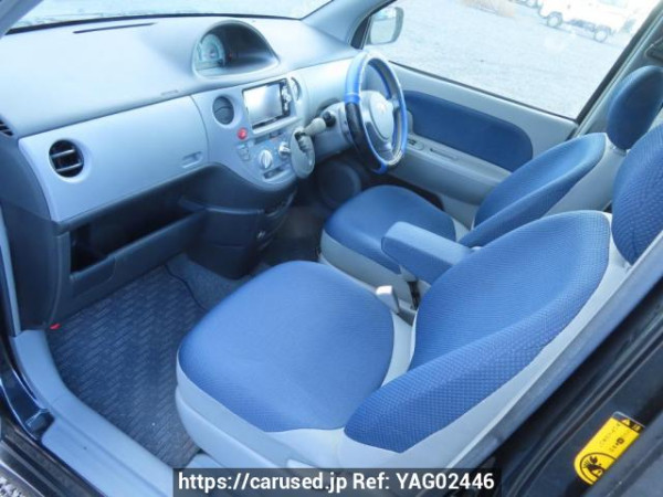 Used 2003 AT toyota sienta NCP81G Image[18]