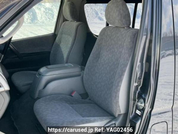 Used 2005 AT toyota regiusace-van KDH205V Image[13]