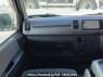 Used 2005 AT toyota regiusace-van KDH205V Image[17]