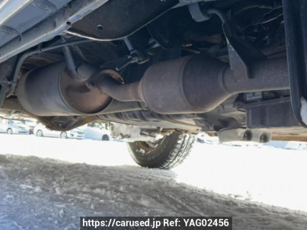 Used 2005 AT toyota regiusace-van KDH205V Image[33]