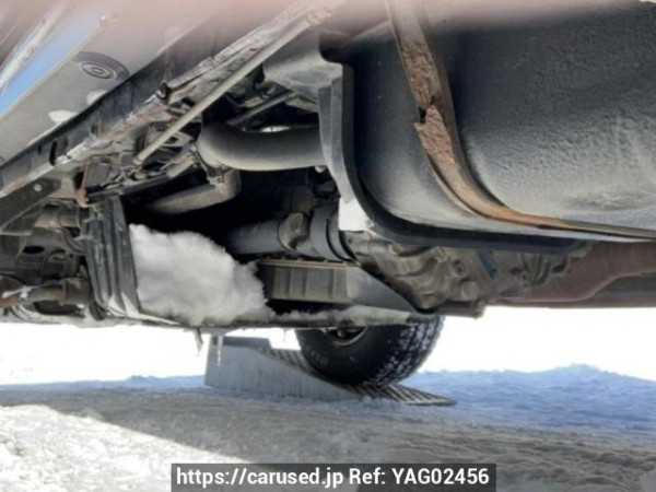 Used 2005 AT toyota regiusace-van KDH205V Image[35]