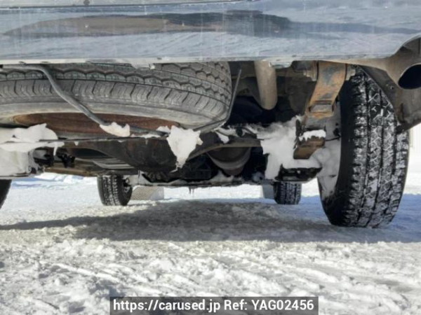 Used 2005 AT toyota regiusace-van KDH205V Image[39]