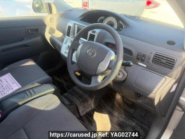 Used 2004 AT toyota raum NCZ20 Image[13]