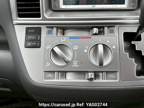 Used 2004 AT toyota raum NCZ20 Image[25]