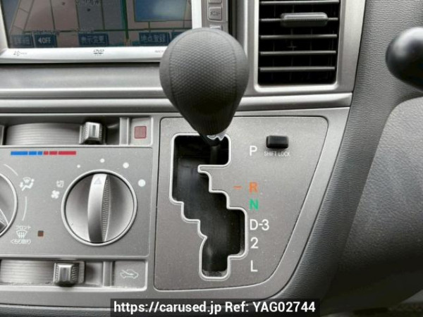Used 2004 AT toyota raum NCZ20 Image[26]