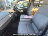 Used 2005 AT toyota regiusace-van TRH200K Image[7]