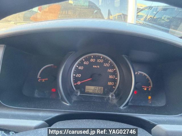 Used 2005 AT toyota regiusace-van TRH200K Image[11]