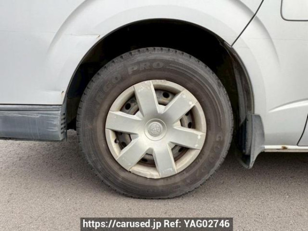 Used 2005 AT toyota regiusace-van TRH200K Image[31]