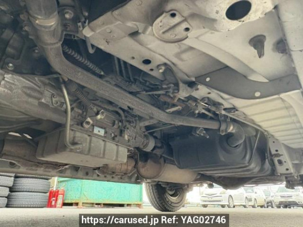 Used 2005 AT toyota regiusace-van TRH200K Image[35]