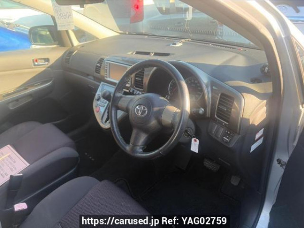 Used 2004 AT toyota wish ZNE10G Image[11]