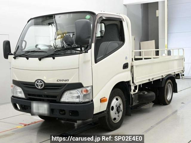 2013 Toyota Dyna Truck XZU605