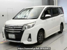 Toyota Noah ZRR80W