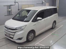 Toyota Noah ZWR80G