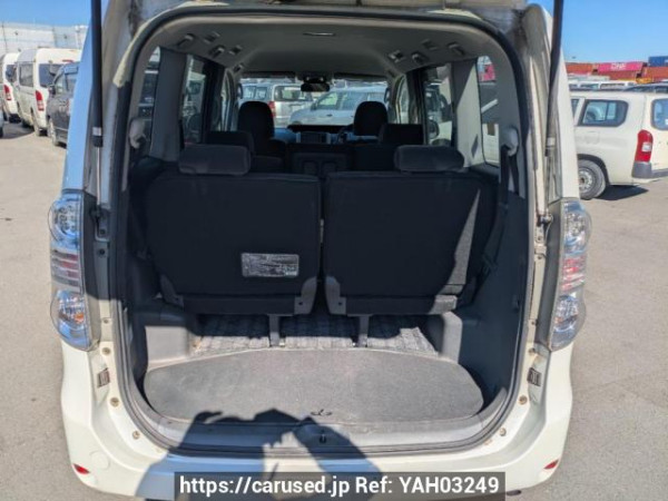 Used 2009 AT toyota voxy ZRR70G Image[8]