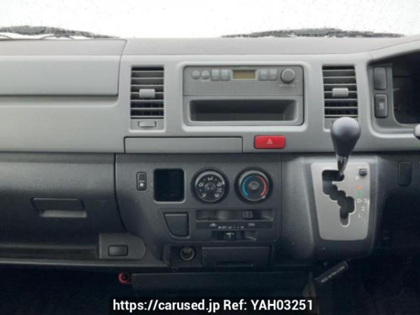 Used 2006 AT toyota hiace-van KDH205K Image[21]