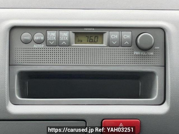 Used 2006 AT toyota hiace-van KDH205K Image[22]