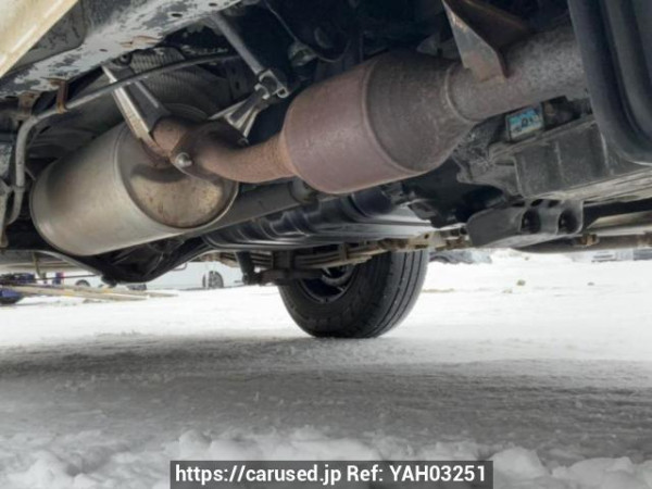 Used 2006 AT toyota hiace-van KDH205K Image[33]