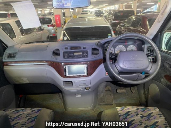 Used 1999 AT toyota hiace-regius RCH41W Image[12]