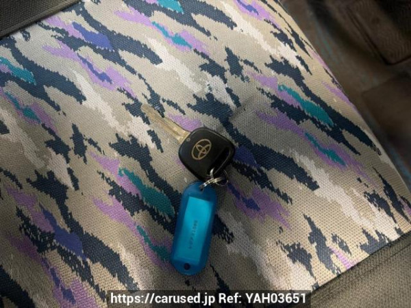 Used 1999 AT toyota hiace-regius RCH41W Image[19]