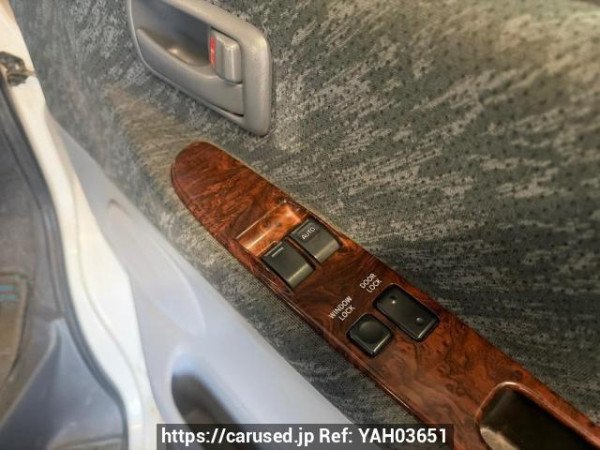 Used 1999 AT toyota hiace-regius RCH41W Image[20]