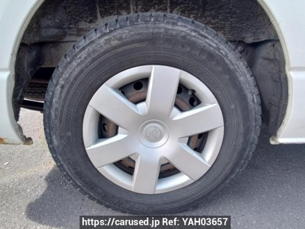 Used 2005 AT toyota regiusace-van KDH205K Image[32]