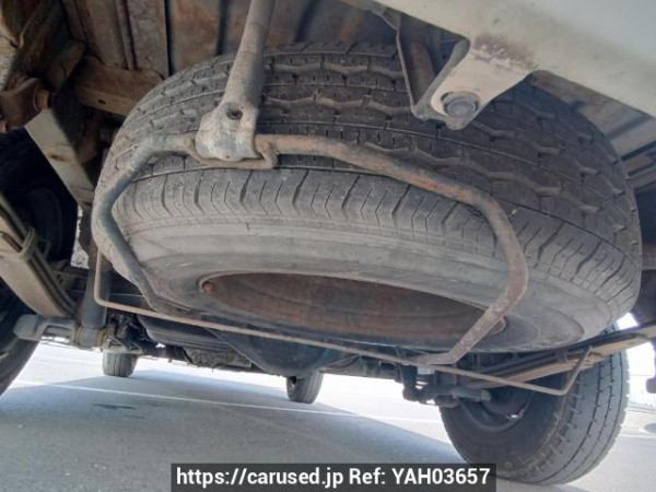 Used 2005 AT toyota regiusace-van KDH205K Image[43]