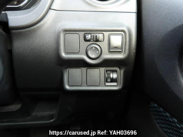 Used 2013 AT nissan note E12 Image[26]