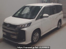 Toyota Noah ZWR95W