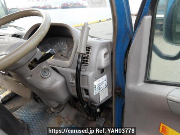 Used 2000 MT hino dutro XZU322T Image[36]