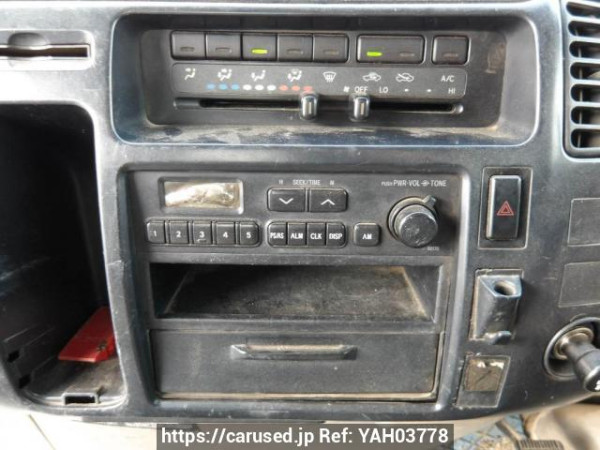 Used 2000 MT hino dutro XZU322T Image[40]