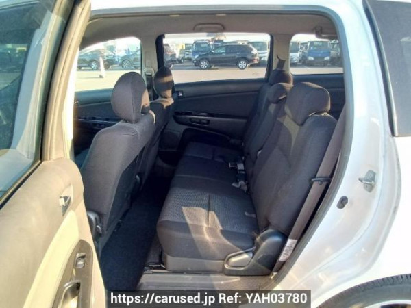 Used 2004 AT toyota wish ZNE10G Image[16]