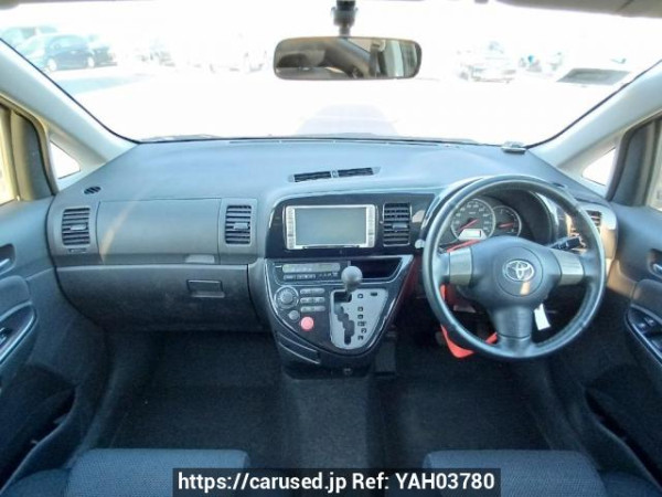 Used 2004 AT toyota wish ZNE10G Image[18]