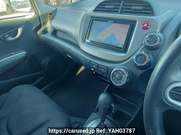 Used 2011 AT honda fit GE6 Image[20]