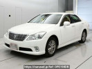 Toyota Crown GRS200