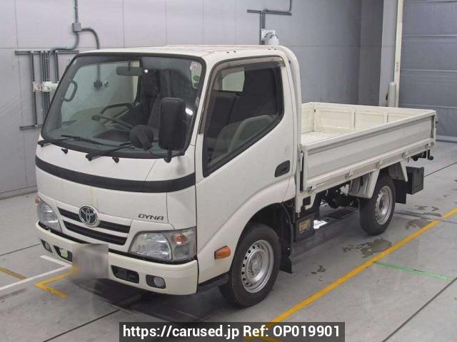 Toyota Dyna Truck 2015 from Japan