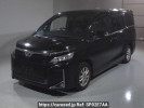 Toyota Voxy ZRR80G
