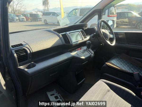 Used 2011 AT honda step-wgn RK1 Image[8]