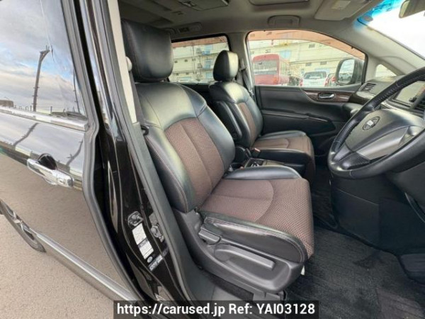 Used 2011 AT nissan elgrand TE52 Image[13]