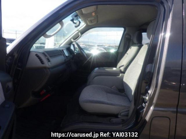 Used 2005 AT toyota hiace-van KDH205V Image[12]