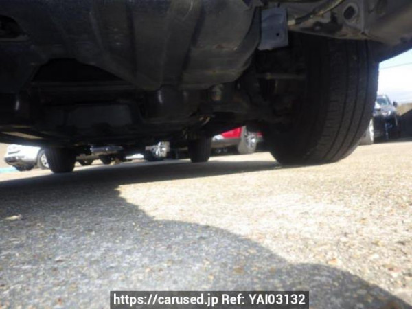 Used 2005 AT toyota hiace-van KDH205V Image[30]