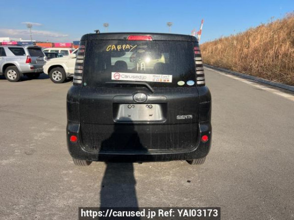 Used 2004 AT toyota sienta NCP81G Image[5]