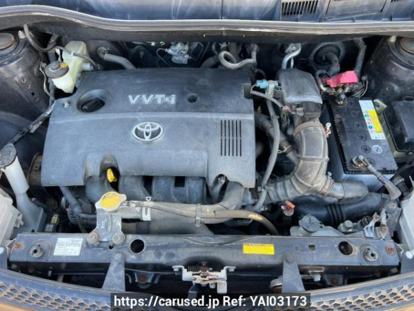 Used 2004 AT toyota sienta NCP81G Image[9]