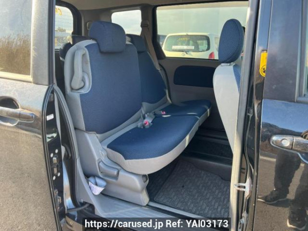 Used 2004 AT toyota sienta NCP81G Image[13]