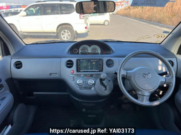Used 2004 AT toyota sienta NCP81G Image[16]