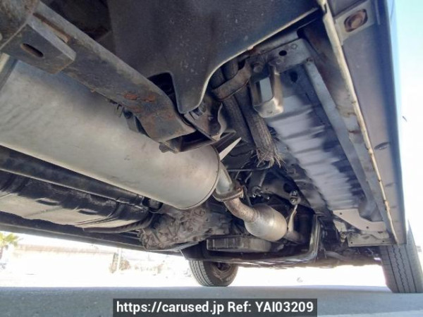 Used 2004 AT toyota hiace-van KDH205V Image[37]