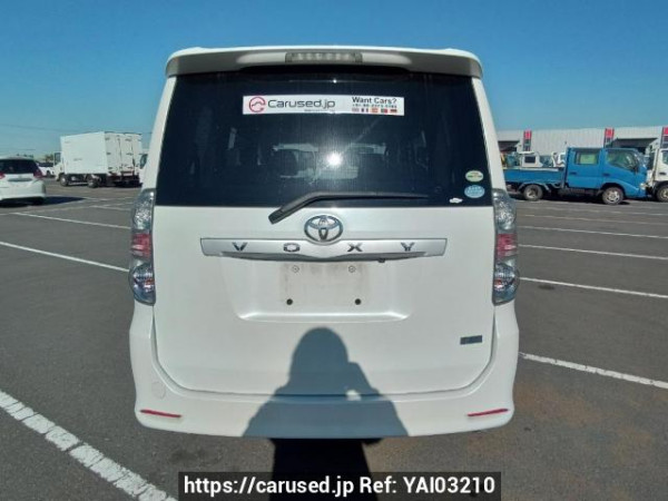 Used 2008 AT toyota voxy ZRR70W Image[5]